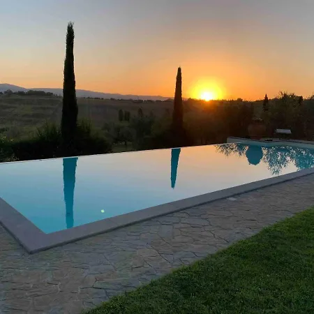 Il Noce Peaceful Tuscan Haven With Pool And Views Casa de Férias *